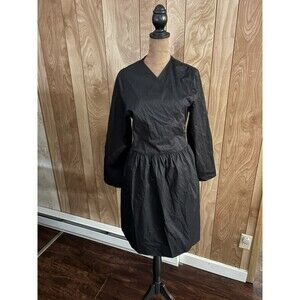 ASOS Design black long-sleeve‎ v-neck fit and flare dress Size 42 EURO